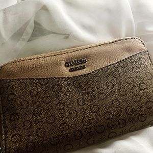 Spacious Guess Wallet